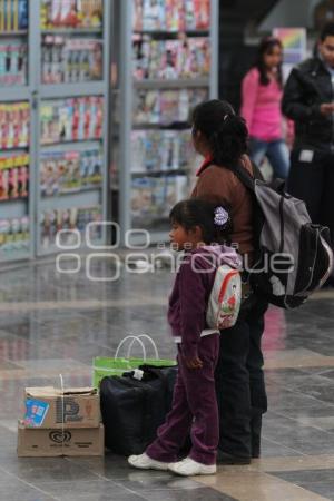 VACACIONISTAS PARTEN DE LA CAPU