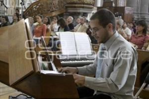 PASIÓN, MÚSICA ANTIGUA