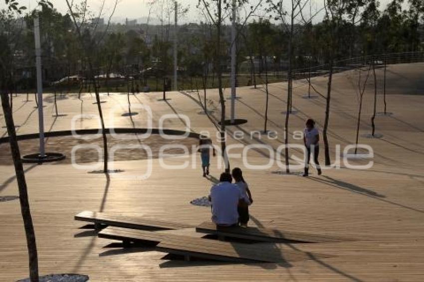 CENTRO CÍVICO 5 DE MAYO