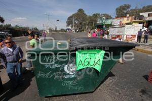 CIERRAN AVENIDA XONACATEPEC