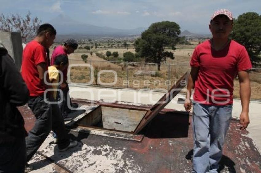 CIERRAN LLAVES DE AGUA EN ACUEXCOMAC