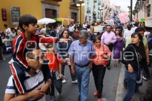 VENDIMIA FUERA DE LAS IGLESIAS