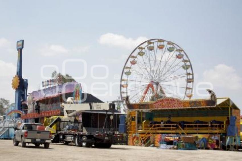 PREPARATIVOS FERIA PUEBLA 2012