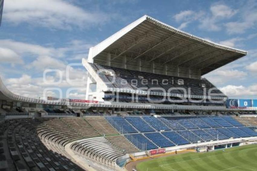 FUTBOL . ESTADIO CUAUHTEMOC