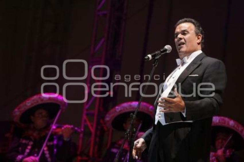 FERNANDO DE LA MORA