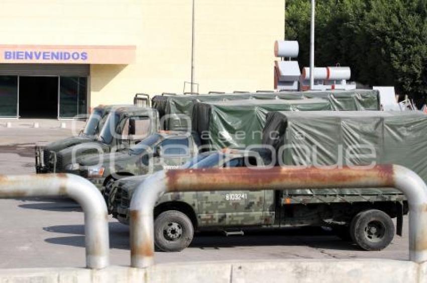 EJÉRCITO UTILIZA CENTRO COMERCIAL ABANDONADO