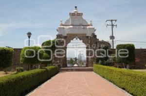 TEMPLO SAN FRANCISCO ACATEPEC