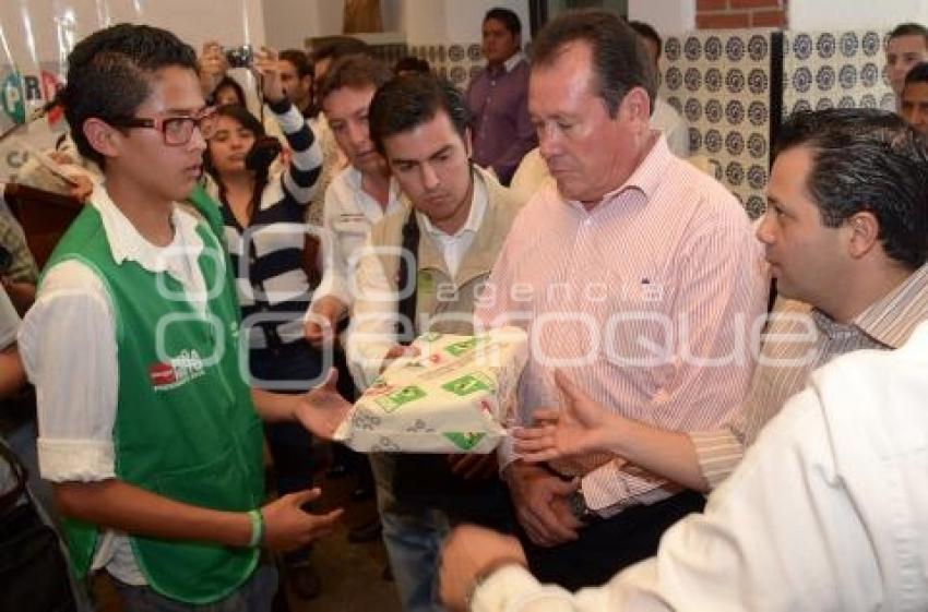 TOMA PROTESTA PROMOTORES SIN CANDIDATO.PRI