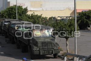 EJÉRCITO UTILIZA CENTRO COMERCIAL ABANDONADO