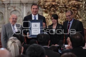 EXPOSICIÓN LIBROS DE TEXTO.BATALLA 5 DE MAYO