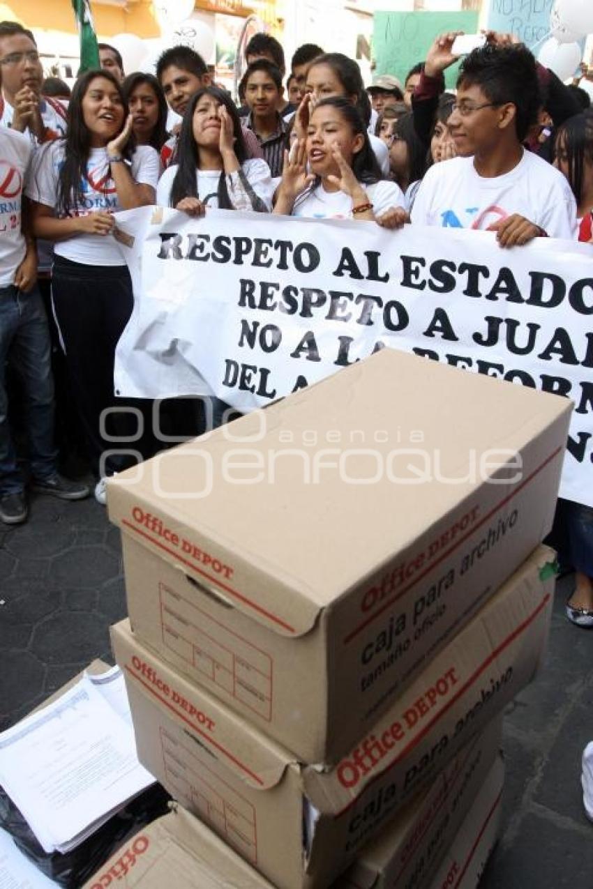 MANIFESTACIÓN EN CONTRA ART. 24 EN CONGRESO