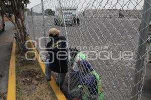 CIERRAN CON MALLA ESTACIONAMIENTO DEL ESTADIO