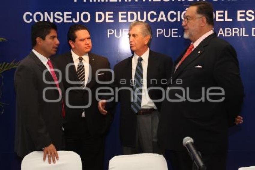 REUNIÓN DEL CONSEJO DE EDUCACIÓN