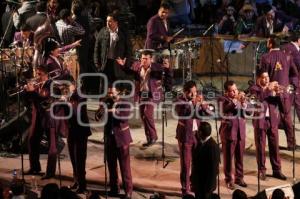 ARROLLADORA BANDA LIMÓN EN EL PALENQUE