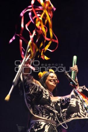 LILA DOWNS