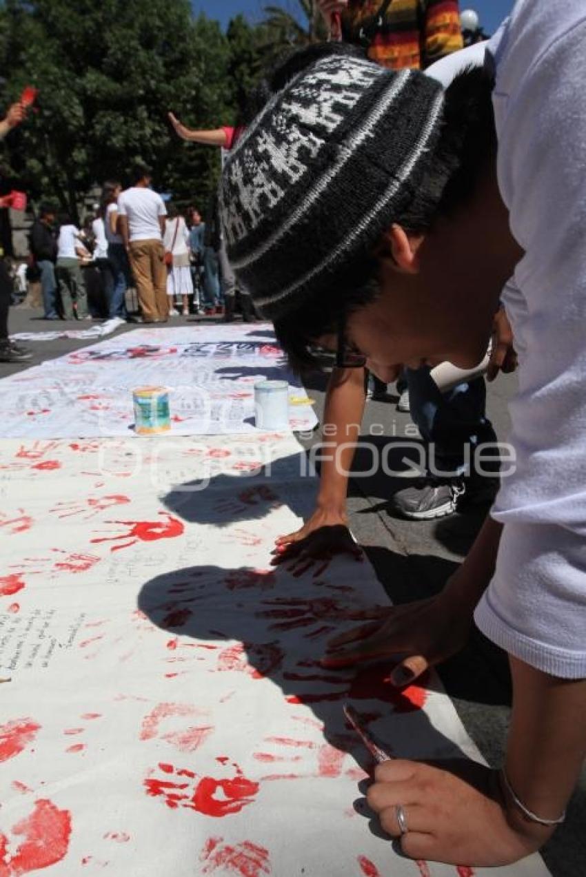 MANIFESTACIÓN CONTRA LA TAUROMÁQUIA