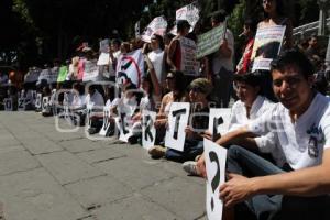 MANIFESTACIÓN CONTRA LA TAUROMÁQUIA