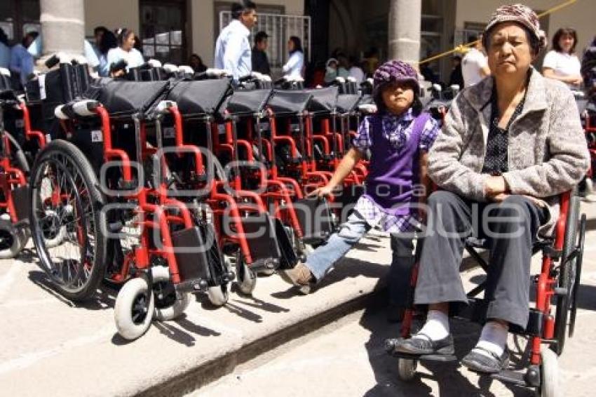 SILLAS DE RUEDAS DIF-WHEELCHAIR FOUNDATION