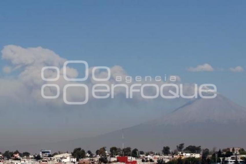 EXHALACIÓN VOLCÁN POPOCATÉPETL