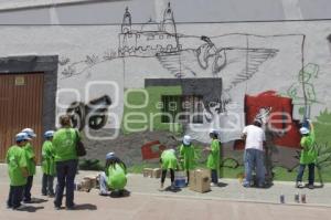 MURALES . GRAFITTI