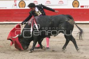 TORERO ISRAEL TÉLLEZ