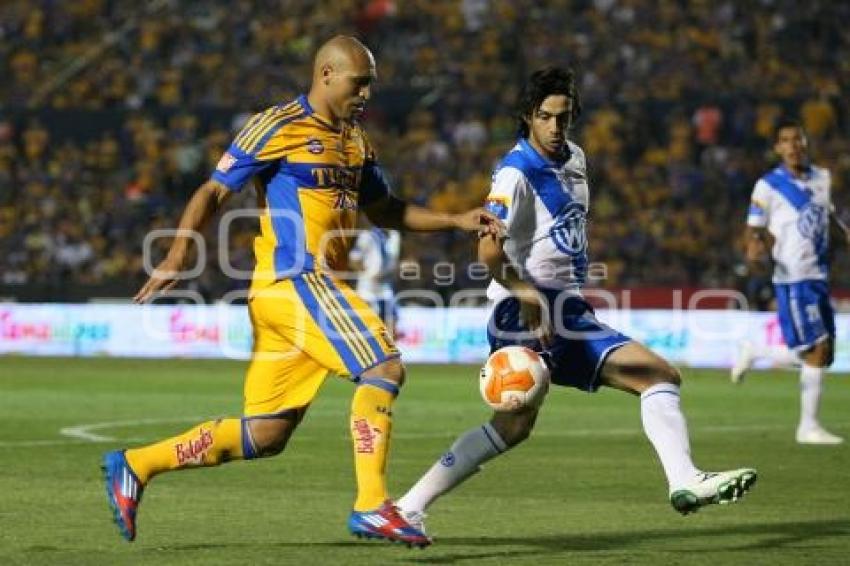 FUTBOL . TIGRES VS PUEBLA