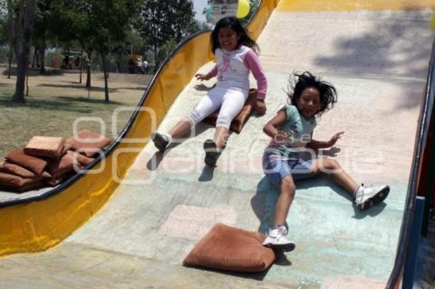 NIÑOS. 30 DE ABRIL