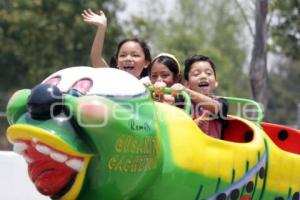 NIÑOS. 30 DE ABRIL