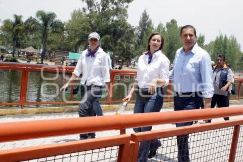 MORENO VALLE ENTREGA JUGUETES A NIÑOS