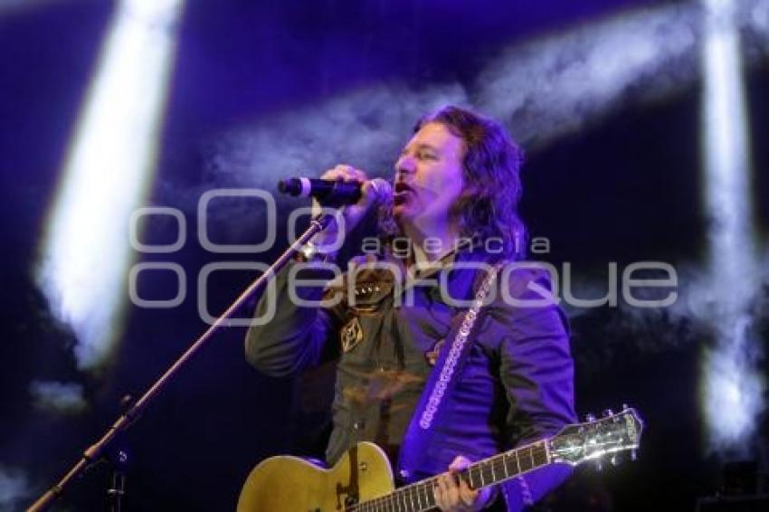 LOVE RIDE . MIGUEL MATEOS