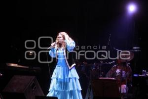 CONCIERTO . TANIA LIBERTAD