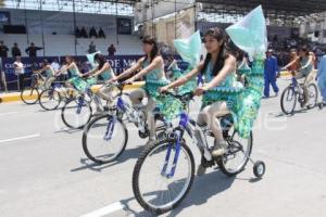 ENSAYO DESFILE 5 DE MAYO