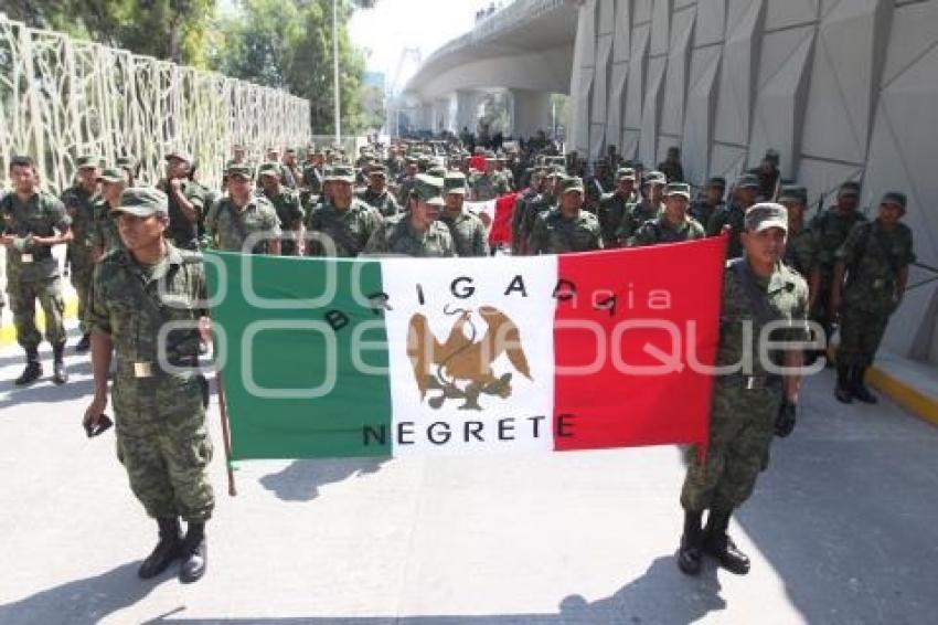 ENSAYO DESFILE 5 DE MAYO