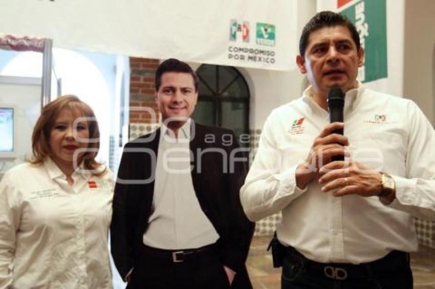 CAMPAÑA TÓMATE LA FOTO CON PEÑA NIETO