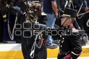 DESFILE 5 DE MAYO