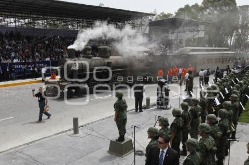 FESTEJOS 5 DE MAYO . DESFILE CÍVICO MILITAR