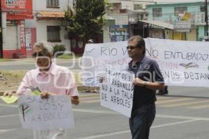 MANIFESTACIÓN . RÍO RABANILLO