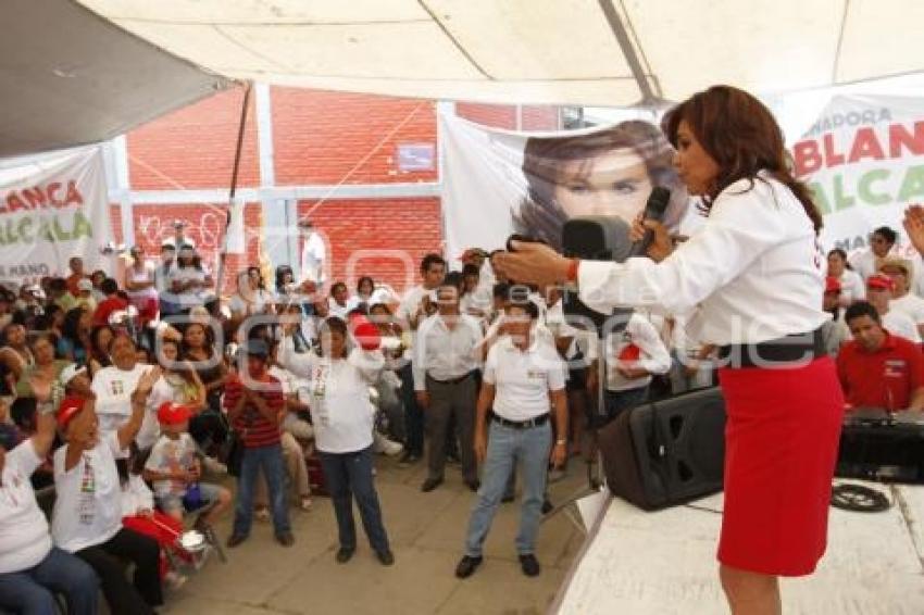 MITIN CANDIDATAS AL SENADO DEL PRI EN LOMA BELLA