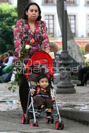 DÍA DE LA MADRE