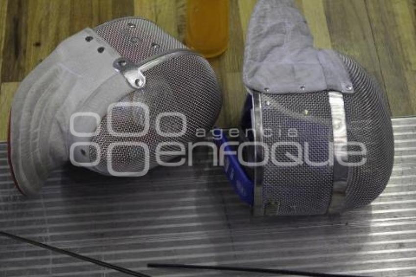 OLIMPIADA NACIONAL . ESGRIMA