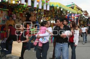 AFLUENCIA EN LA FERIA