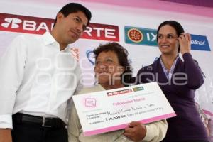 RIVERA FESTEJÓ A LAS MAMÁS