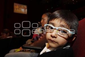 ENTREGA DE LENTES . VER BIEN PARA APRENDER MEJOR