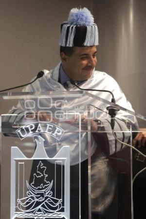 UPAEP . HONORIS CAUSA . ASTRONAUTA
