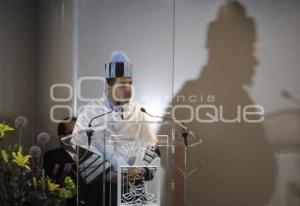 UPAEP . HONORIS CAUSA . ASTRONAUTA