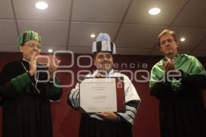 UPAEP . HONORIS CAUSA . ASTRONAUTA