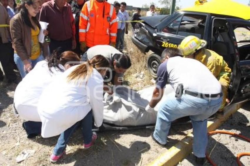 MUERE TAXISTA PRENSADO