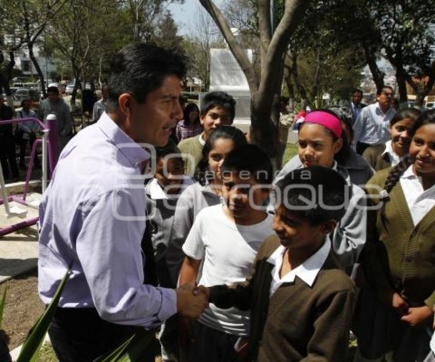 INAUGURACIÓN GIMNASIO AL AIRE LIBRE