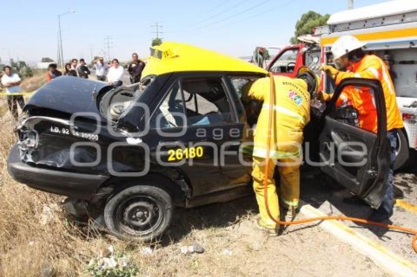 MUERE TAXISTA PRENSADO