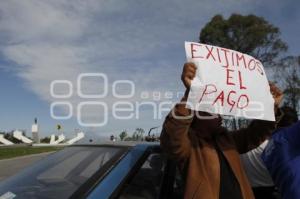 CIERRAN VIADUCTO ZARAGOZA POR FALTA DE PAGO